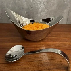 Josephs Jewelers Serveware>Mary Jurek – Hydra Uplift Gravy Bowl