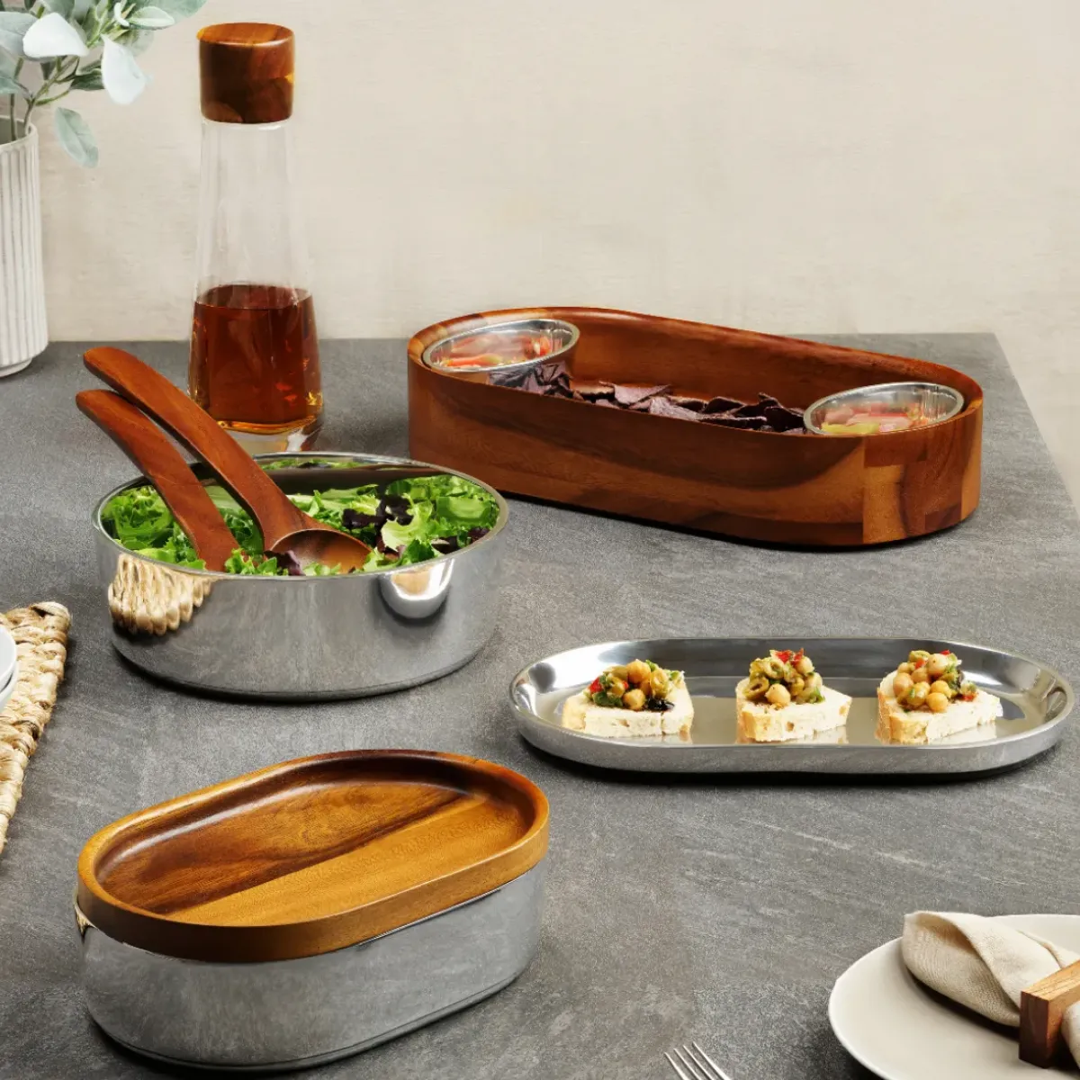 Josephs Jewelers Serveware>Nambe – Large Oblong Nest Tray