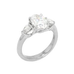 Josephs Jewelers Engagement Rings>Platinum 3-Diamond Engagement Ring